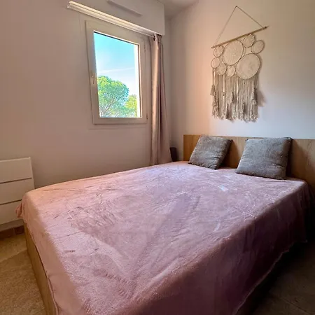Beautiful With Pool, Golf & Beaches Saint-Raphaël